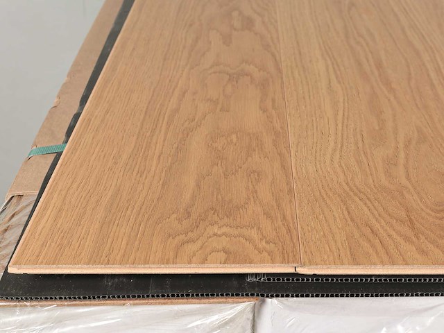 129 m2 parket eiken fineer berry alloc - 1190 x 185 x 10 mm - afbeelding 2 van  4