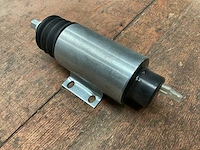 12v solenoid - afbeelding 1 van  3