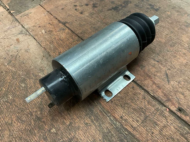 12v solenoid - afbeelding 2 van  3