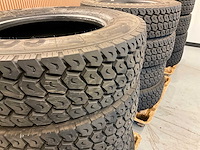 12x 275/70 r22.5 continental vrachtwagenband - afbeelding 4 van  7