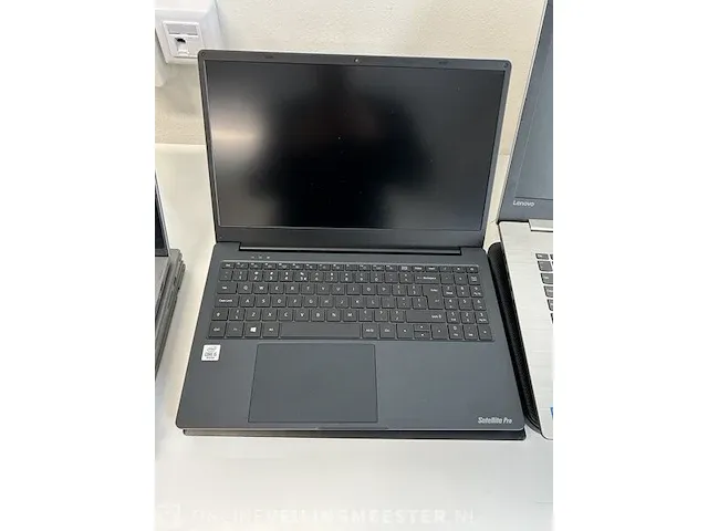12x laptop dell/toshiba/lenovo, partij diverse laptops voor reparatie - afbeelding 10 van  12