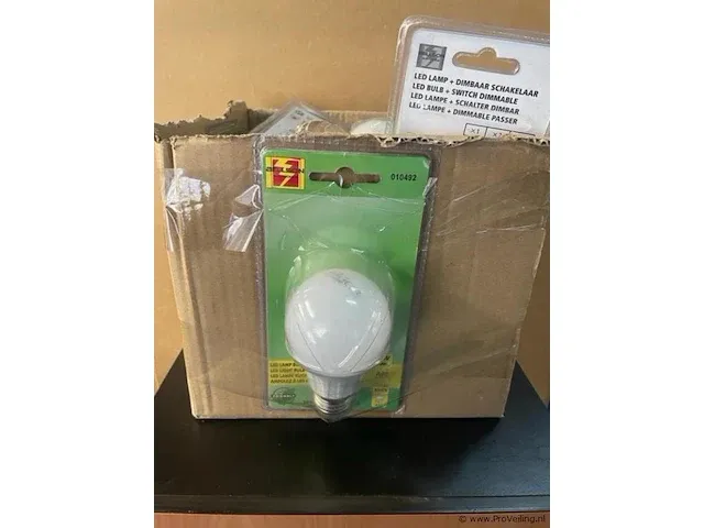 12x led lamp bol 7watt a60 warm white e27 - afbeelding 1 van  2
