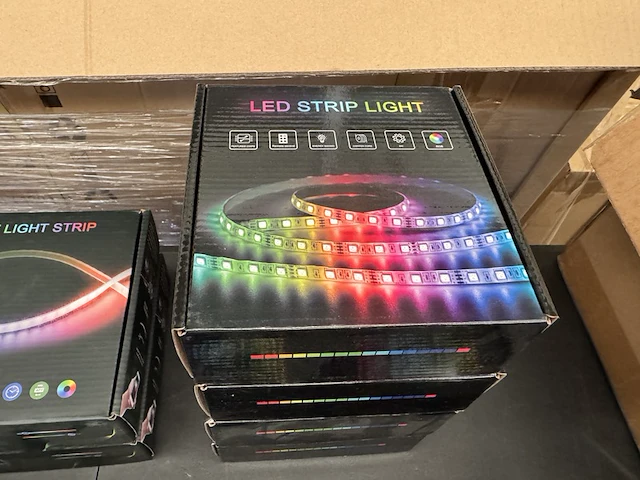 12x (smart) led strip (5, 10 en 20 meter) w.o. rgb, wifi - afbeelding 5 van  6
