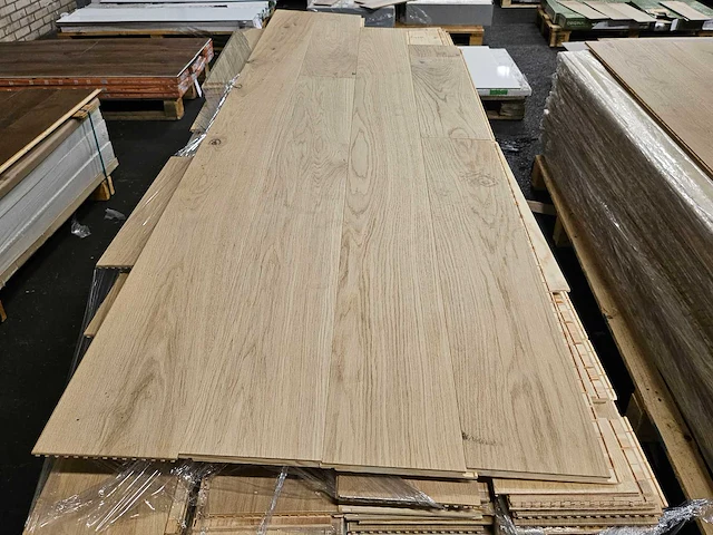 13 m2 parket eiken xl mutliplank - 2420 x 187 x 15 mm - afbeelding 3 van  3