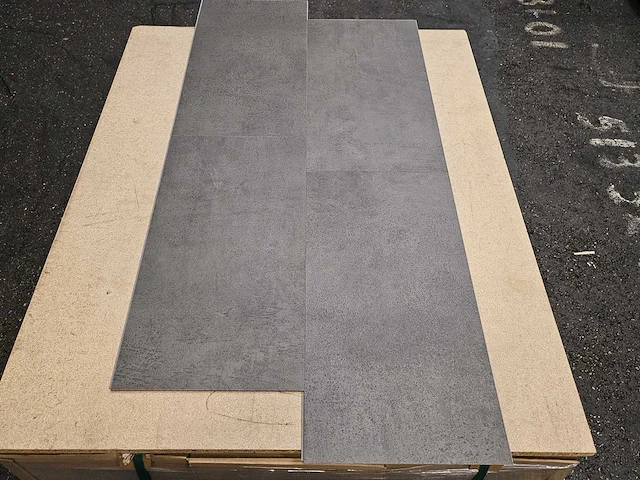 13 m2 pvc click tegel - 655 x 324 x 4,5 mm - afbeelding 3 van  3