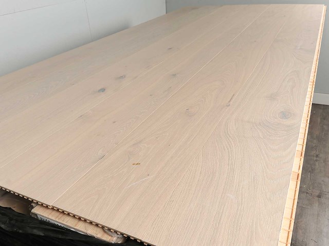 130 m2 parket eiken xl mutliplank - 2420 x 187 x 15 mm - afbeelding 3 van  4