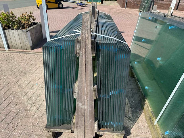 130st glaspanelen 10mm gehard veiligheidsglas - afbeelding 12 van  15