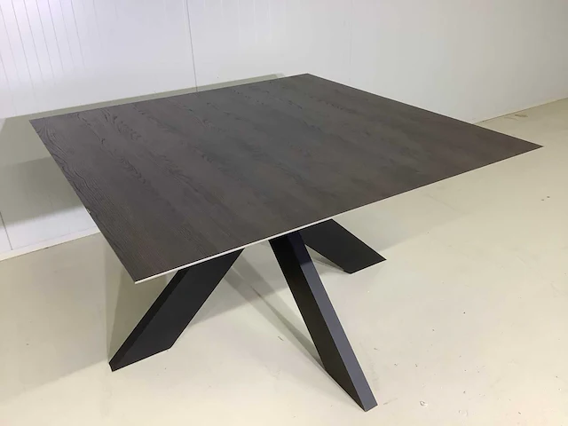 130x130cm - diningtable - afbeelding 2 van  4