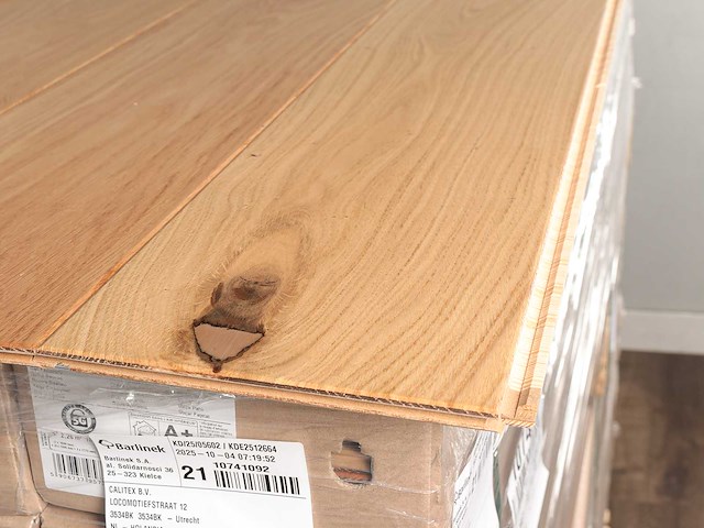 133 m2 parket eiken xl mutliplank - 1800 x 180 x 14 mm - afbeelding 2 van  4