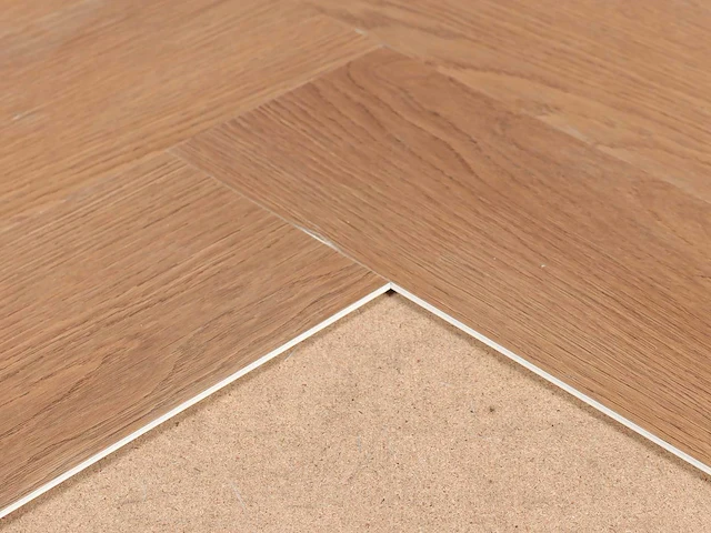 133 m2 pvc spc click visgraat - 750 x 150 x 5 mm - afbeelding 2 van  4