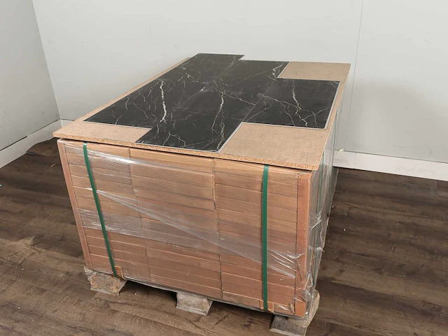 139 m2 pvc click tegel - 610 x 305 x 4 mm - afbeelding 4 van  4