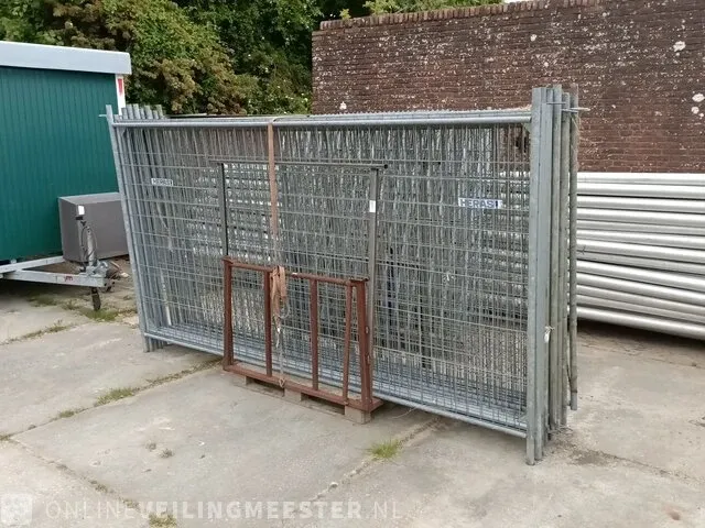 13x bouwhek met bok - afbeelding 1 van  4