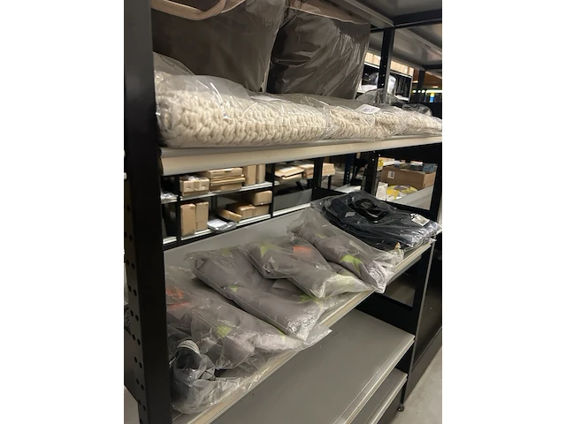 13x diverse kleding w.o. berydale, lower east - afbeelding 8 van  8