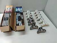 13x haarknippen & partij opzettandenborstels - afbeelding 1 van  6