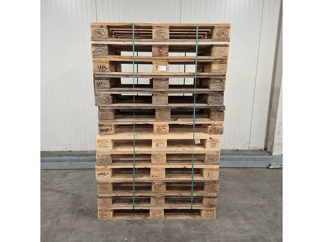 13x pallet, o.a. euro - afbeelding 1 van  4