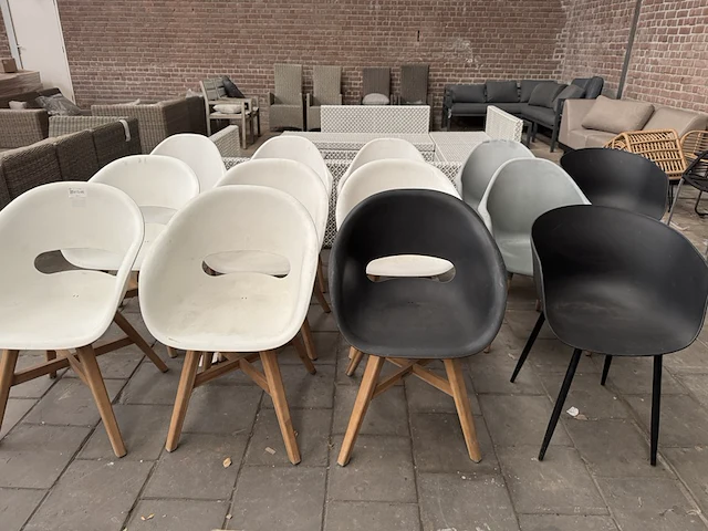 13x tuinstoel w.o. buiten., fonteyn - afbeelding 1 van  9