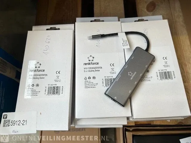 13x usb c 9-in-1 docking station renkforce - afbeelding 1 van  7