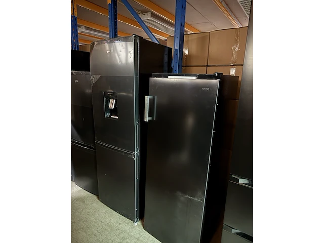 13x wasmachine's, koel-vriescombinatie's, minibars, vriezers beko, chiq - afbeelding 3 van  7