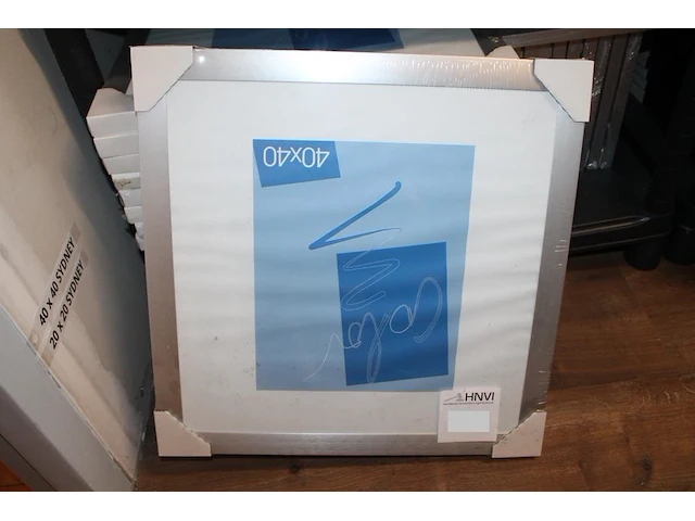 14 aluminiumkleurige fotolijsten 40 x 40 cm. - afbeelding 2 van  2