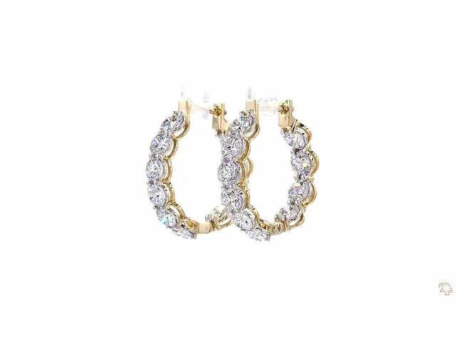 14 karaat geelgouden oorringen met 5,01 crt diamanten - afbeelding 1 van  6