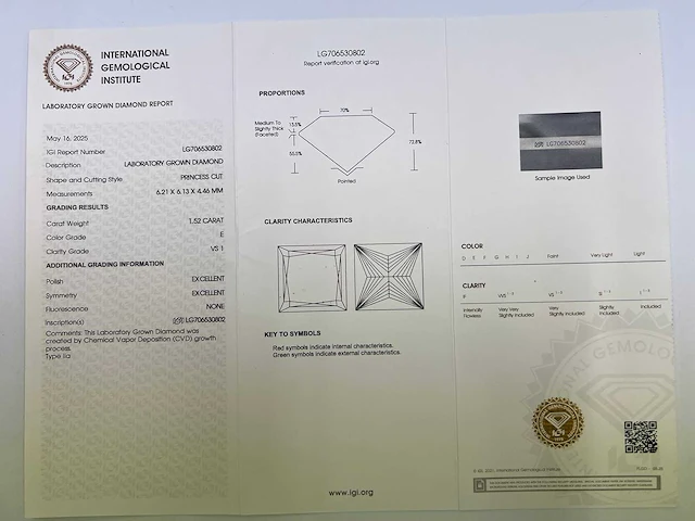 14 karaat geelgouden oorstekers met 3,07 crt. diamant - afbeelding 3 van  9