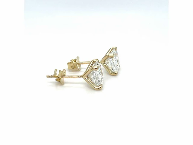 14 karaat geelgouden oorstekers met 3,07 crt. diamant - afbeelding 7 van  9
