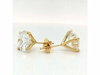 14 karaat geelgouden oorstekers met 6,07 crt. diamant. - afbeelding 4 van  6
