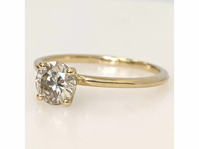 14 karaat geelgouden ring met 0,89 crt. natuurlijke diamant. - afbeelding 3 van  7