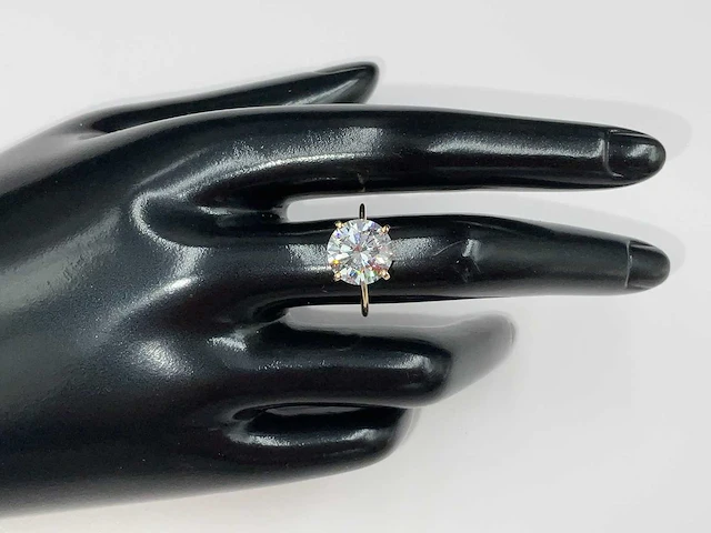 14 karaat geelgouden ring met 4,01 crt. diamant - afbeelding 1 van  9