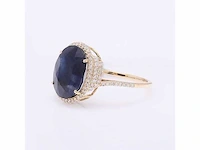 14 karaat geelgouden ring met 5,48 crt. saffier diamant. - afbeelding 1 van  5