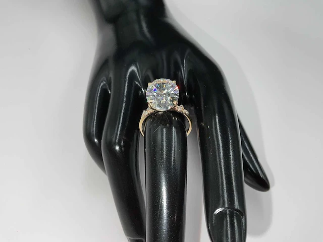 14 karaat geelgouden ring met 7,29 crt. diamant - afbeelding 8 van  12