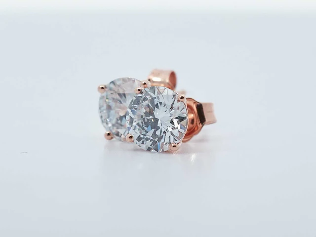 14 karaat roségouden oorstekers met 2,20 crt. diamant - afbeelding 4 van  7