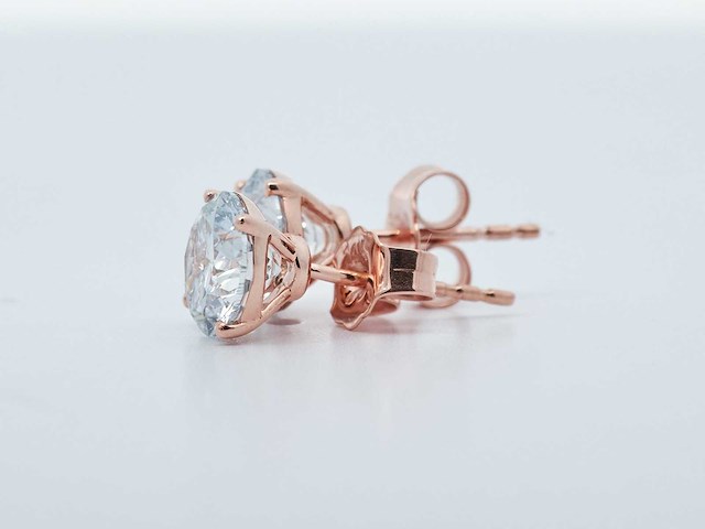 14 karaat roségouden oorstekers met 2,20 crt. diamant - afbeelding 6 van  7