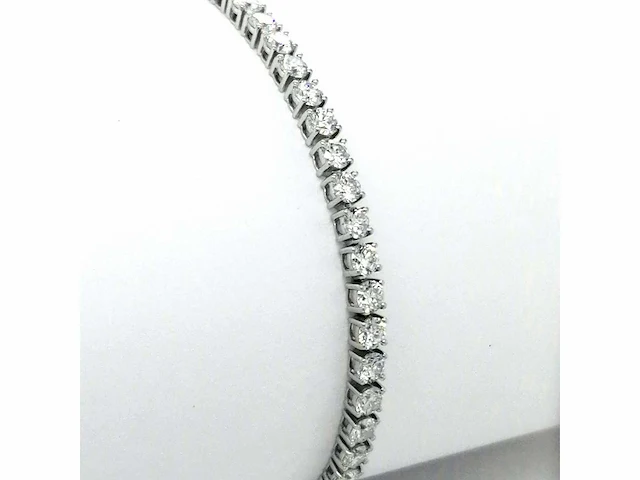 14 karaat witgouden armband met 4,44 crt. diamant - afbeelding 11 van  12