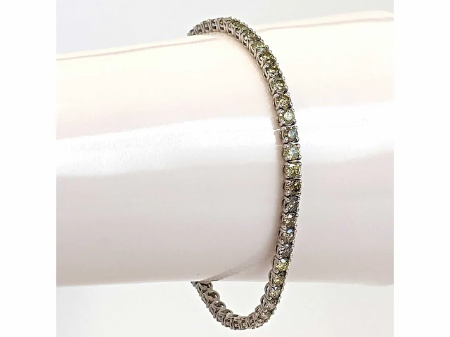 14 karaat witgouden armband met 6,29 crt. diamant - afbeelding 1 van  8