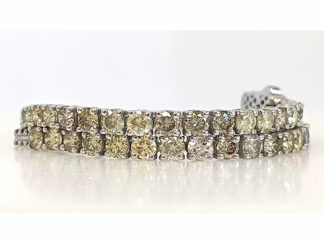 14 karaat witgouden armband met 6,29 crt. diamant - afbeelding 3 van  8