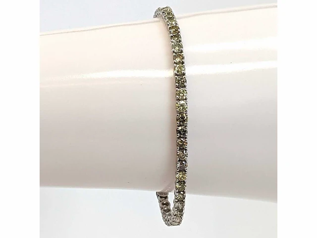 14 karaat witgouden armband met 6,29 crt. diamant - afbeelding 8 van  8