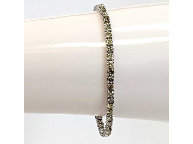 14 karaat witgouden armband met 6,29 crt. diamant - afbeelding 8 van  8
