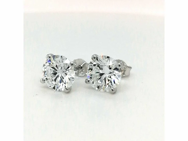 14 karaat witgouden oorstekers met 4,15 crt. diamant - afbeelding 5 van  6