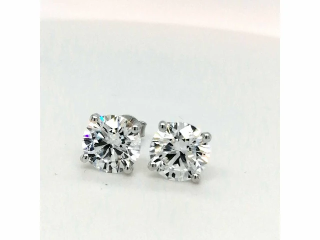 14 karaat witgouden oorstekers met 4,15 crt. diamant - afbeelding 6 van  6