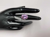 14 karaat witgouden ring met 10,57 crt. purplish pink diamant - afbeelding 3 van  13