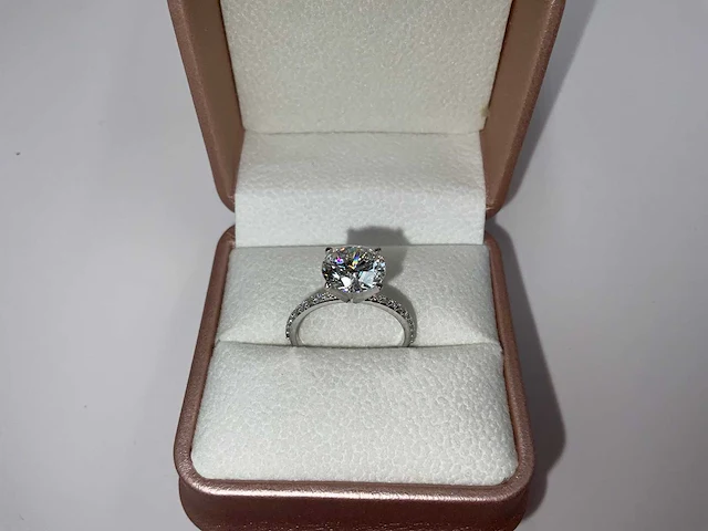 14 karaat witgouden ring met 3,33 crt. diamant. - afbeelding 7 van  10