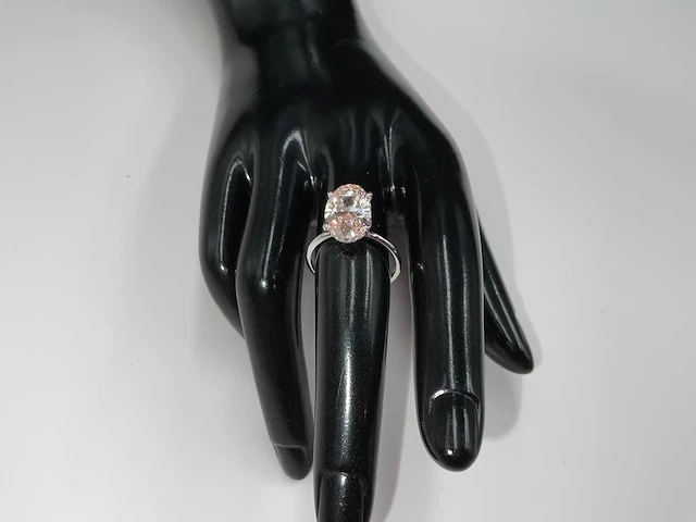 14 karaat witgouden ring met 4,10 crt. diamant. - afbeelding 5 van  13
