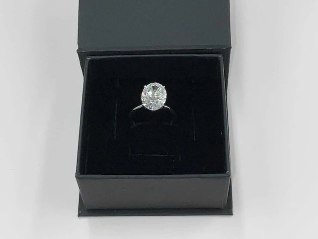 14 karaat witgouden ring met 5,04 crt. diamant - afbeelding 3 van  9