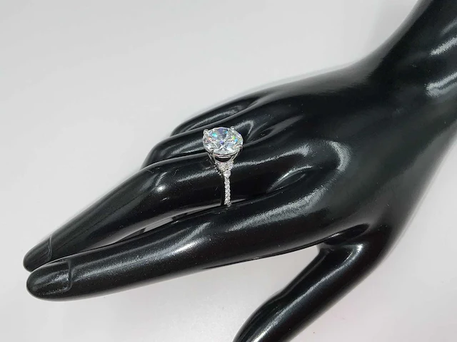 14 karaat witgouden ring met 6,21 crt. diamant - afbeelding 3 van  14