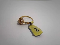 14 karaats geelgouden ring met 0,15kt diamant - afbeelding 1 van  3