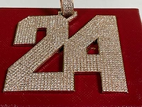 14 karaats roodgouden hanger met pave bezet met diamant - afbeelding 6 van  6