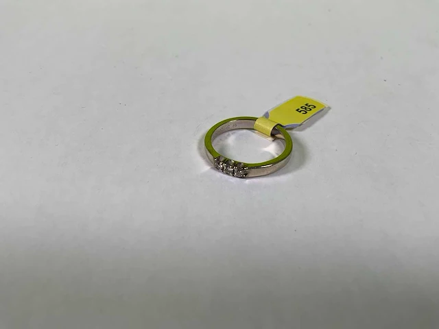 14 karaats witgouden rijring - afbeelding 1 van  3