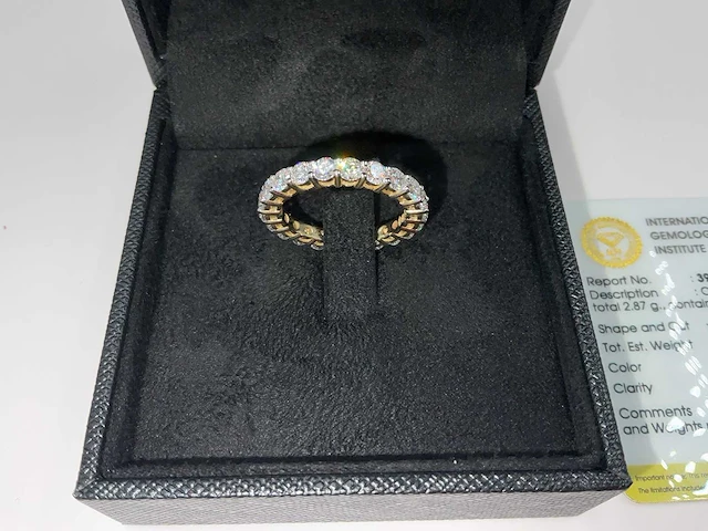 14 krt. geel gouden ring met diamant 2,46 crt. - afbeelding 1 van  11