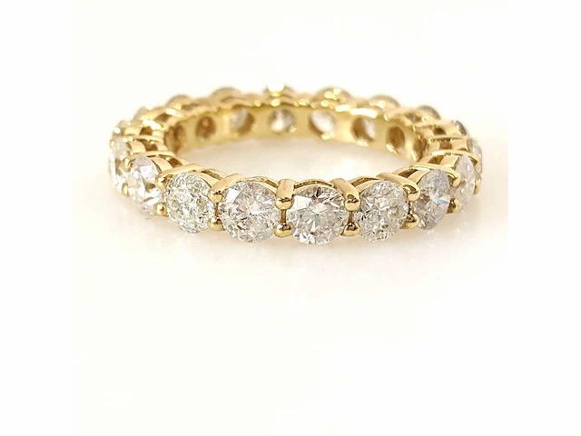 14 krt. geel gouden ring met diamant 4,57 naturel - afbeelding 6 van  8